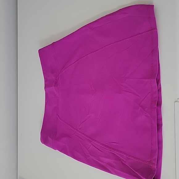 One Tooth Skort - Picture 2 of 2